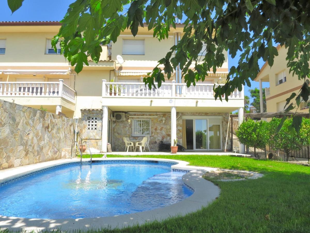 Villa Carolina Mataró Buitenkant foto