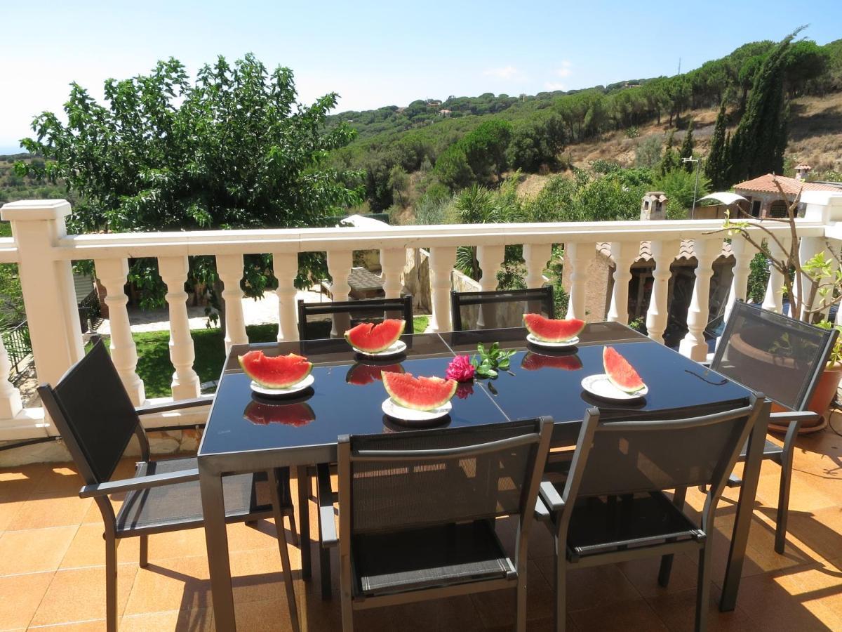 Villa Carolina Mataró Buitenkant foto